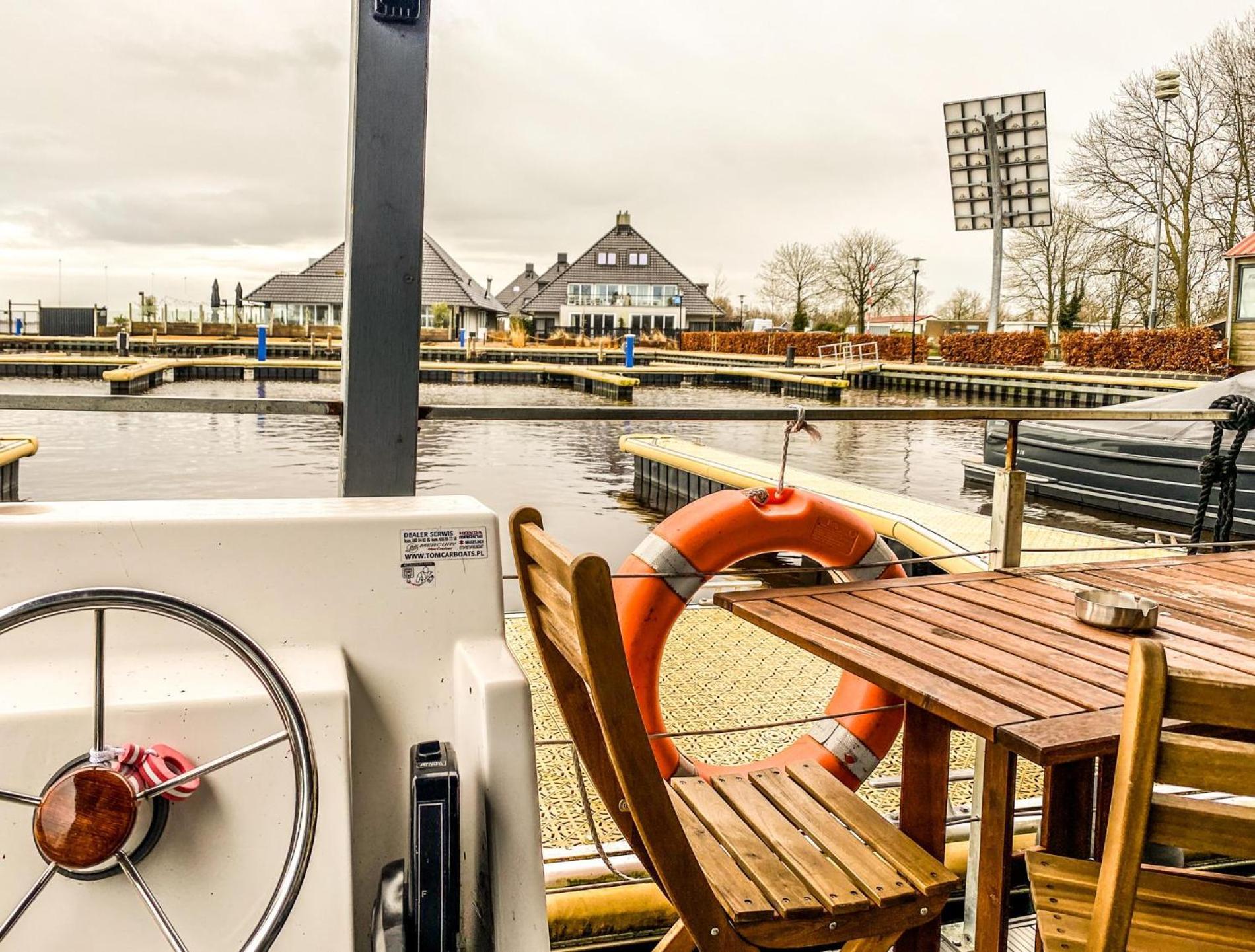 Houseboat Blue Sneekermeer Offingawier Luaran gambar